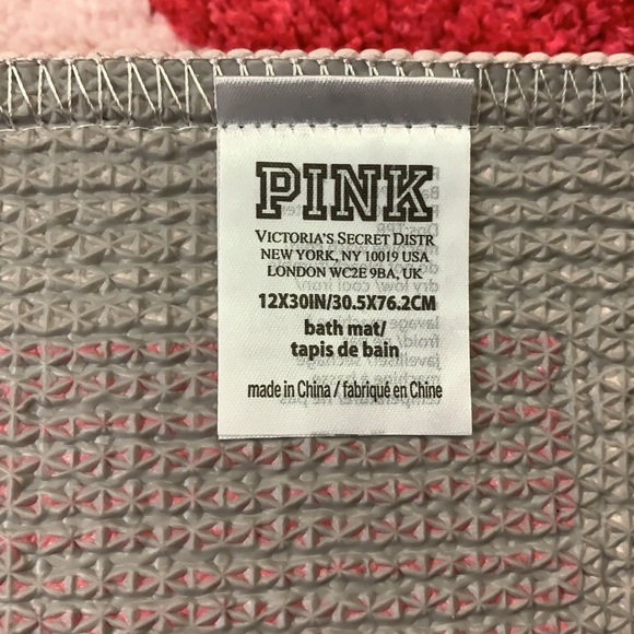 🆕VS PINK BATH RUG/MAT BNWT QUALITY NON-SLIP - Picture 4 of 7